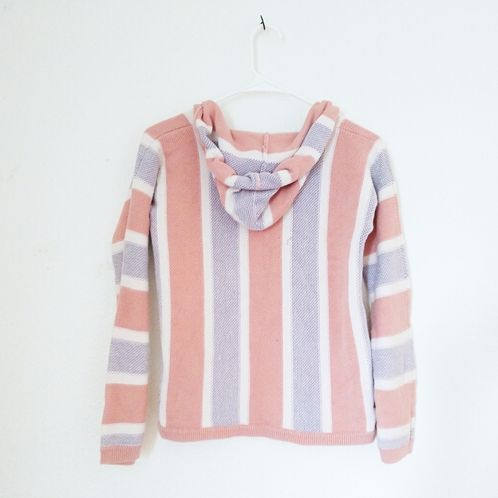 Pink stripe pullover - Picture 2 of 3